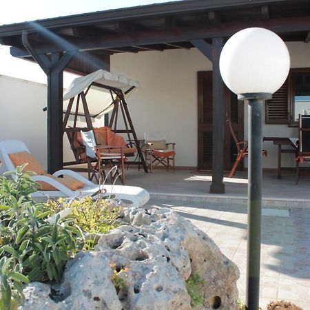 Casetta Dei Geranei Casalabate Esterno foto