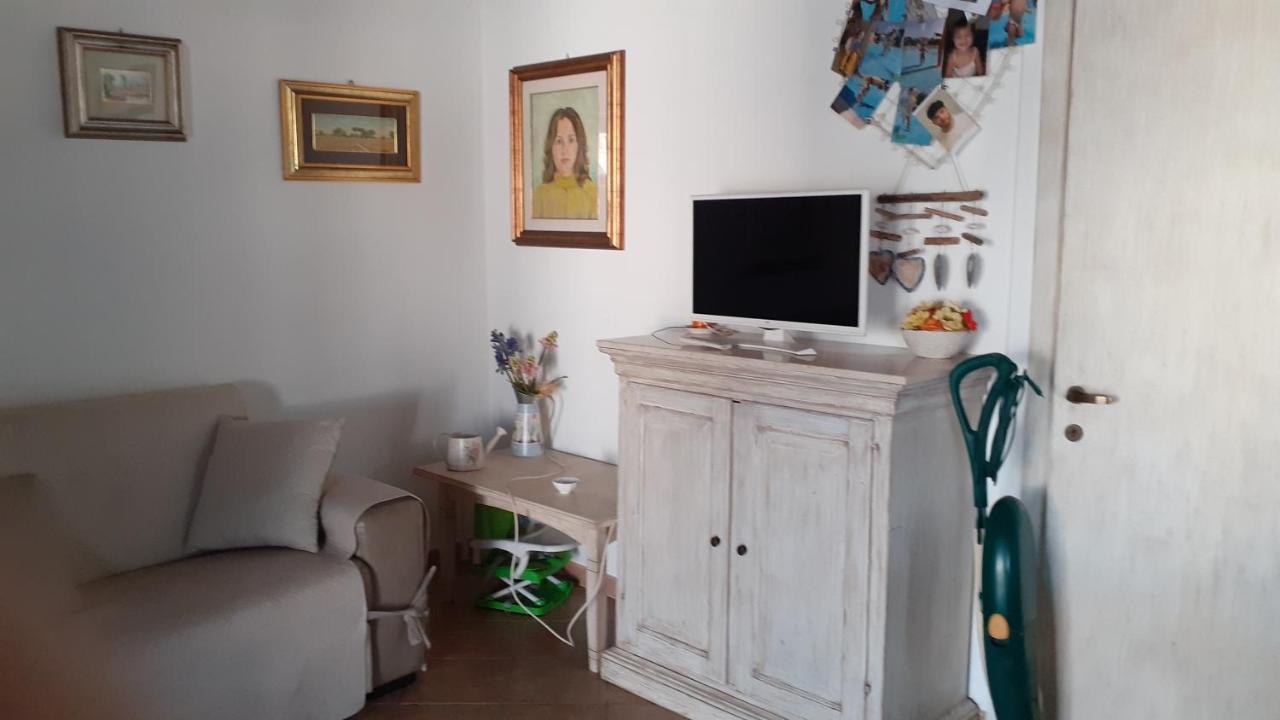 Casetta Dei Geranei Casalabate Esterno foto